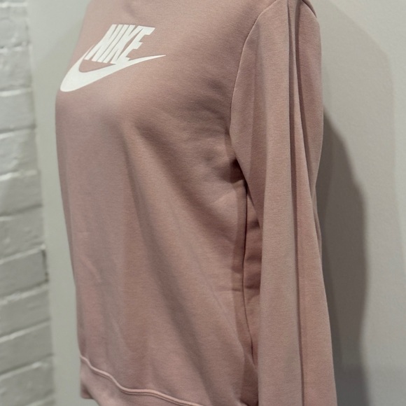 Nike Women's Blush Pink Sweatshirt - Picture 4 of 4